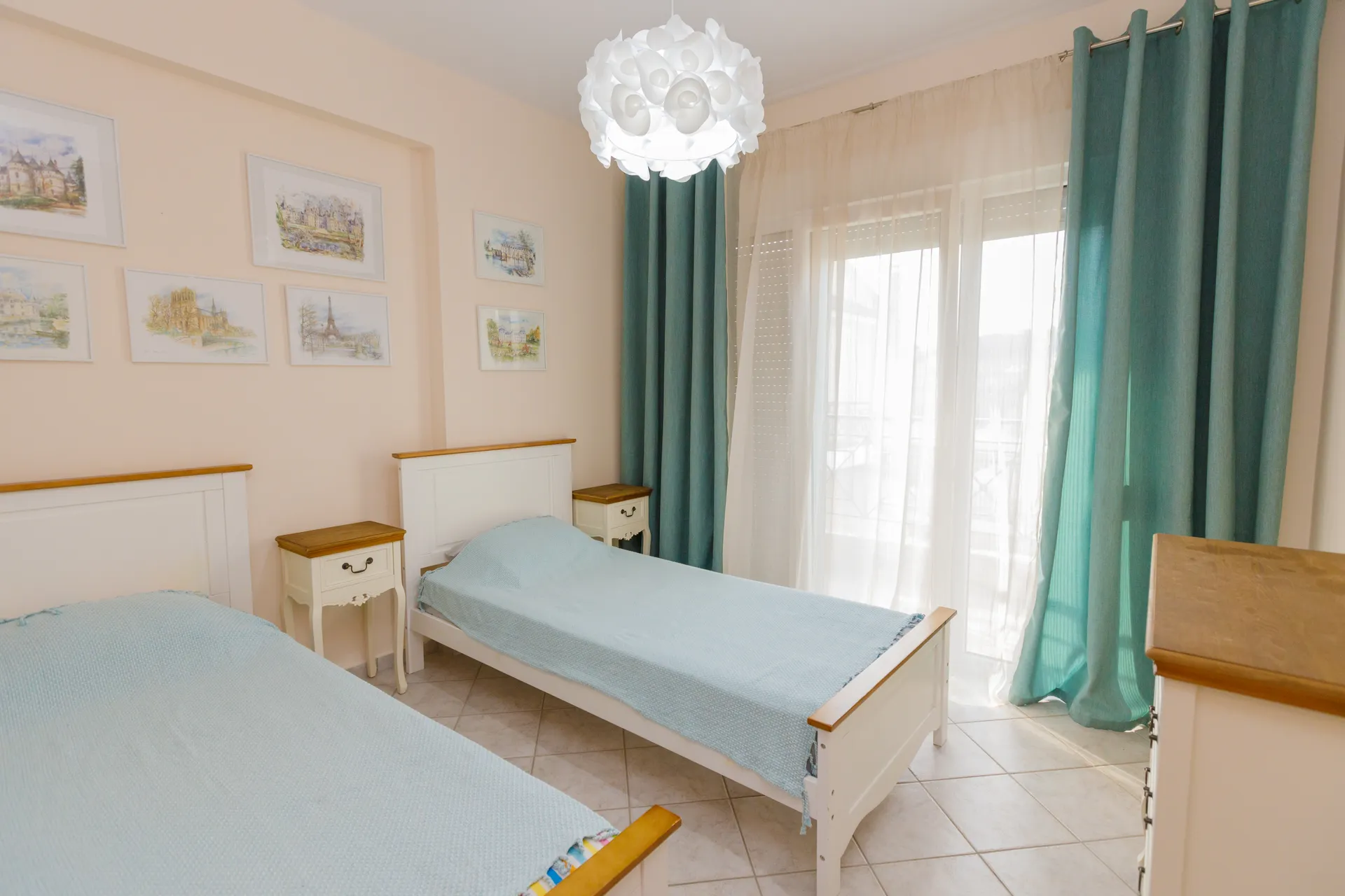 Second bedroom